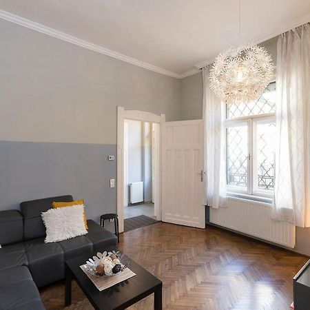 Vaci Street Premier Apartment Будапеща Екстериор снимка